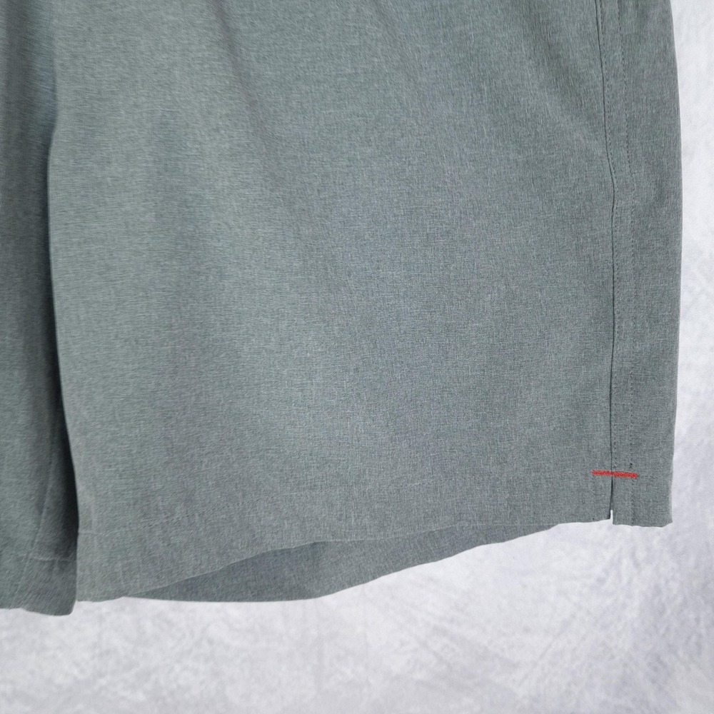 Chubbies Shorts Mens Small Gray 7 Inch Inseam Stretch Athletic Swim Trunks - Picture 4 of 13